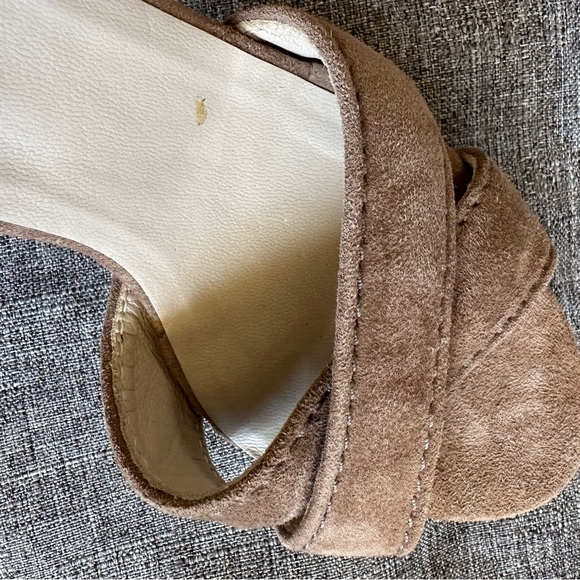 Boden tan suede wooden heel sandals - Picture 11 of 12